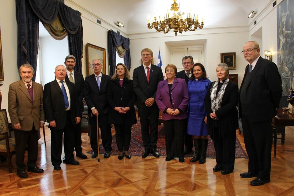 Presidenta Bachelet recibe en audiencia a director de la ONAR y secretario general del Consejo Mundial de Iglesias