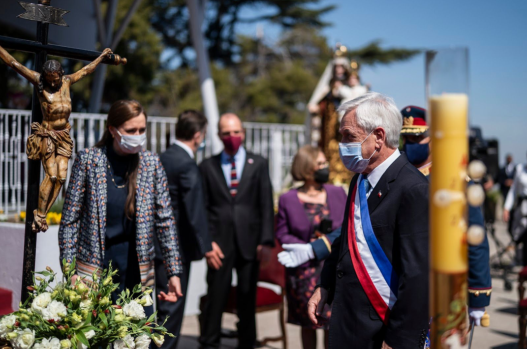 Iglesia Católica realiza Tedeum Ecuménico desde El Cerro San Cristóbal