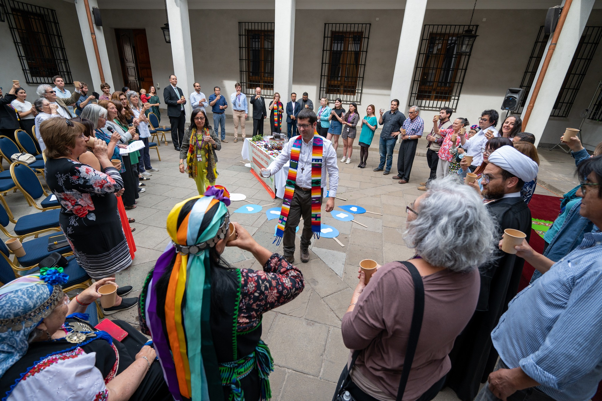 Acto interreligioso y espiritual por la justicia climática en la Moneda