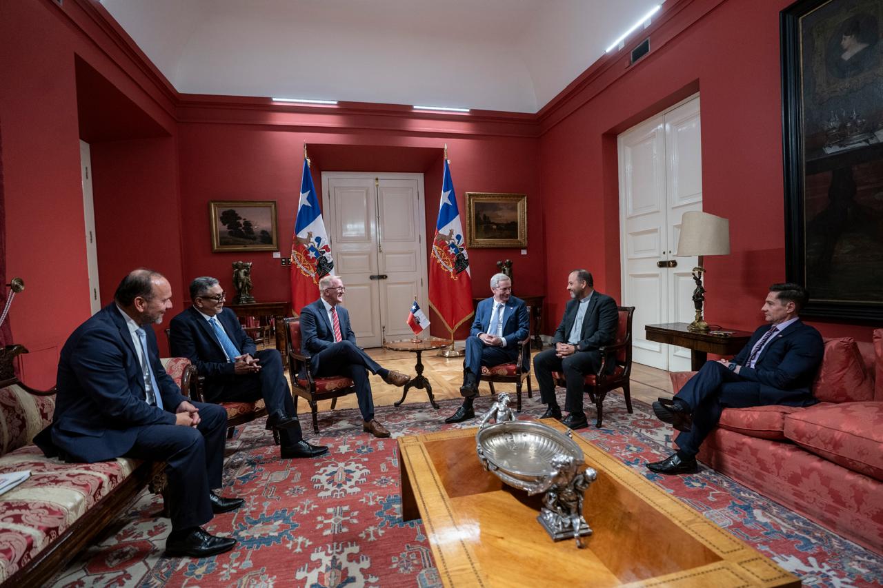 La Asociación Evangelística Billy Graham se reúne con el Presidente de la República José Antonio Kast